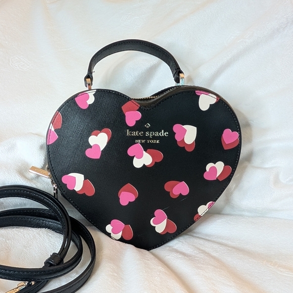 Kate Spade Love Shack Flutter Hearts Crossbody Top Handle Heart Shaped Bag EUC - Picture 3 of 8